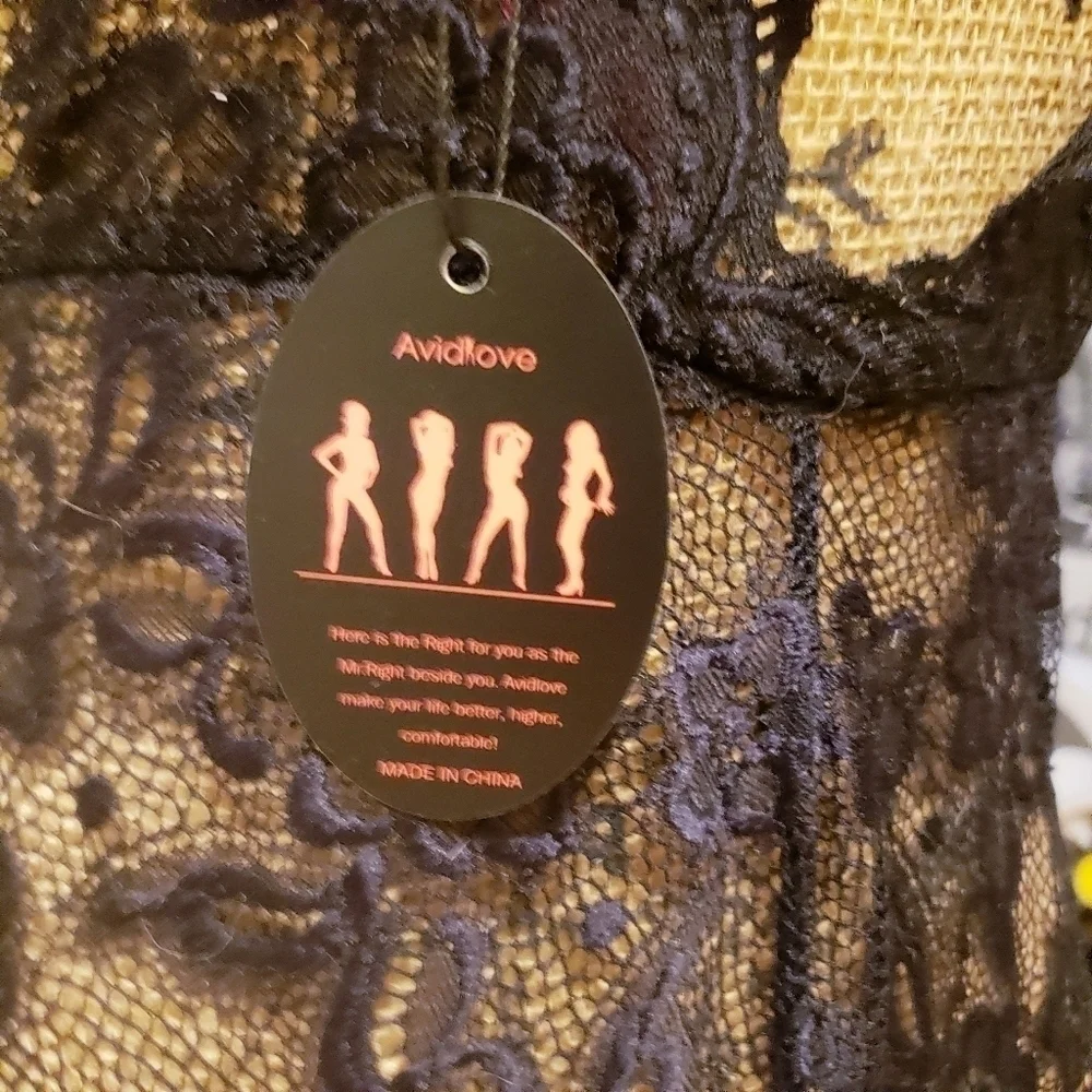 NWT Avid Love Women's Medium Black Deep V-Neck Lace Baby Doll Bodysuit Valentine - Picture 7 of 7